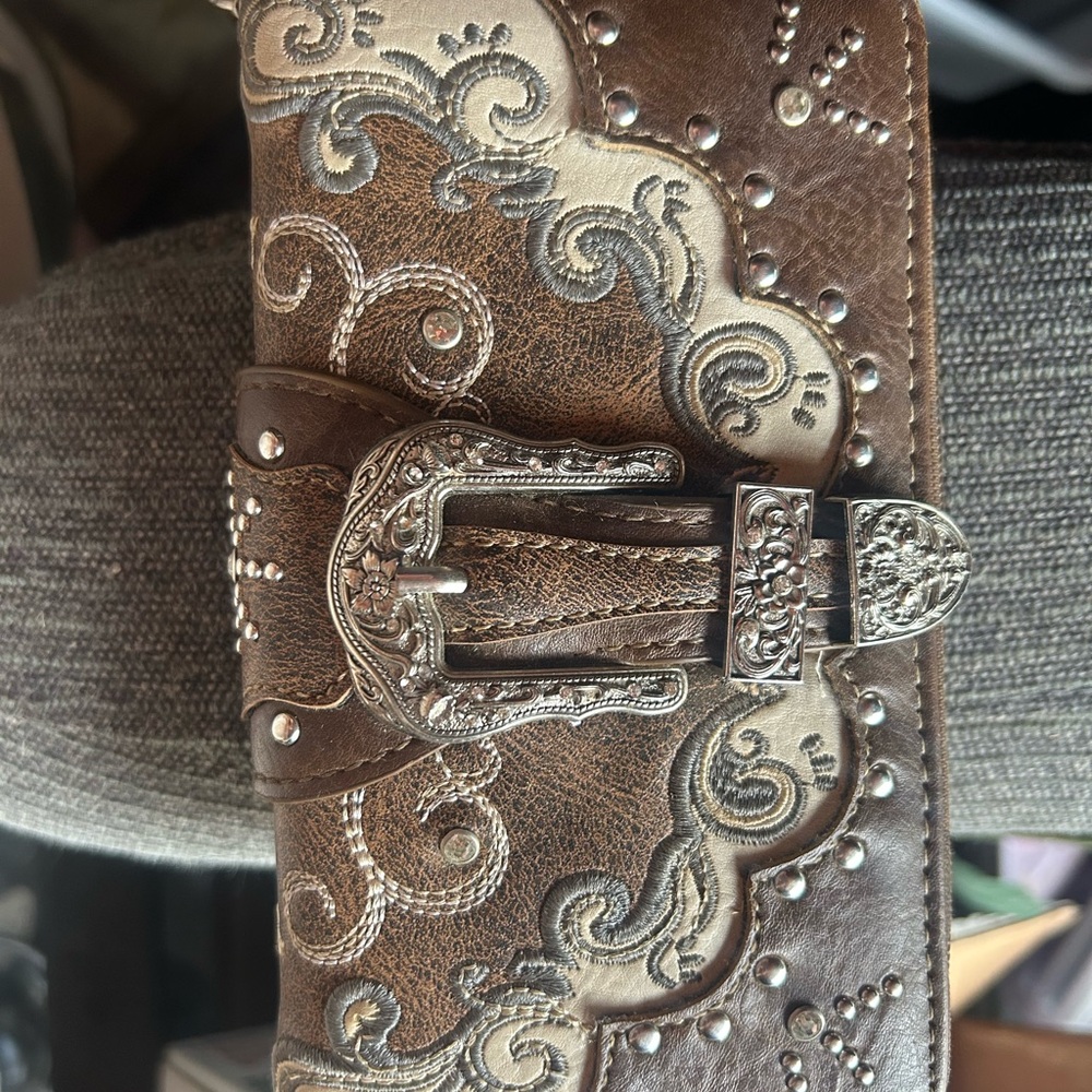 Brown and Cream Western Style Wallet